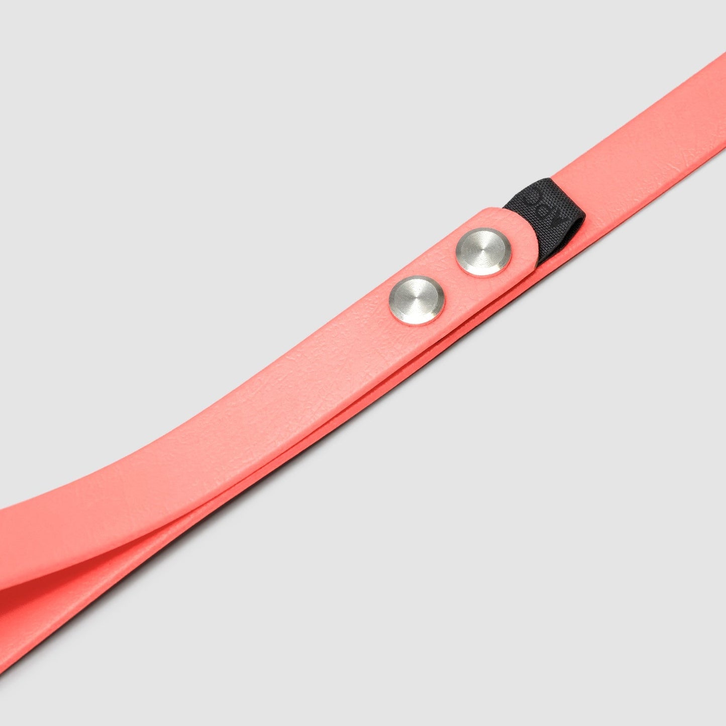 Lifetime Air Leash - Blemish